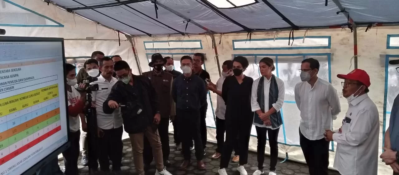 Mendikbudristek dan Tim Tinjau Lokasi Gempa Cianjur